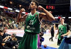AX Olimpia Milan, Jeff Brooks'u transfer etti
