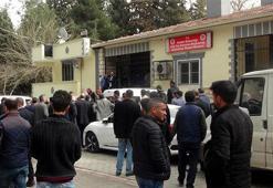 Taksi durağındaki tartışmada baba ile oğlu öldürüldü