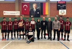 Almanya'da Atatürk Kupası'nı Türkspor Wunstorf kazand