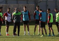 Grandmedical Manisaspor'da kazan kaynıyor