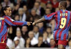 Ronaldinho transferi için yetki Eto'o'da!