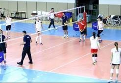 A Milli Kadın Voleybol Takımı Antalya'da kampa girdi