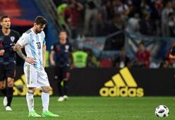 Messi Arjantin milli takımını yine bırakıyor!