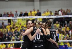 Eczacıbaşı VitrA, finale yükselmeyi garantiledi