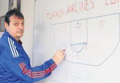 Ergin Ataman: Dörtlü finale kalırsak şampiyonluğu düşünürüm