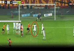 Galatasaray'ın penaltısı verilmedi mi?
