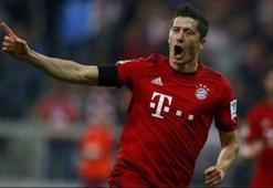 Lewandowski kornerden attı!