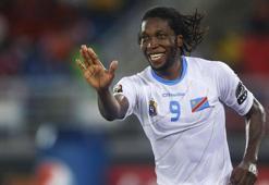 Mbokani, Dadaş oluyor