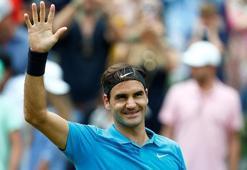 Roger Federer yeniden zirvede!