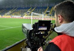 Süper Lig ve 1. Lig yayın ihalesi için 46 firma şartnameyi aldı