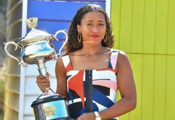 Kadınlar tenisinin yeni 1 numarası Naomi Osaka!