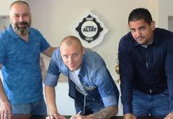 Altay'da ilk imza Ivanov'dan
