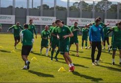 Bursaspor'da Serdar Aziz antrenmana çıktı