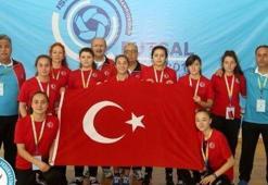 Kız Futsal Milli Takımı finalde