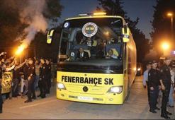 Fenerbahçe'ye coşkulu karşılama!