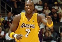 Odom yılın en iyi 6. adamı