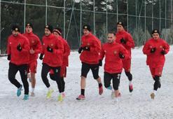 Eskişehirspor iki günlük iznin ardından antrenmanlara başladı