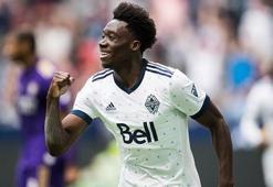 Alphonso Davies'e onay çıktı