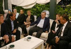 Cumhurbaşkanı Erdoğan, Demirören ailesine taziye ziyaretinde bulundu