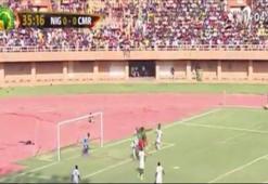 Mbia perdeyi açtı, Kamerun fark attı!