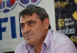 Fadil Vokrri'den acı haber geldi