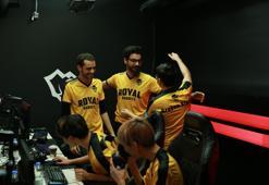 YouthCrew oynadı Royal Bandits kazandı!
