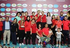 U23 Kadın Milli takımı Avrupa Güreş Şampiyonası'nda 3'üncü oldu