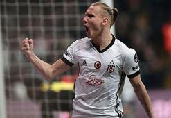 Beşiktaşlı Domagoj Vida'ya müjdeli haber!