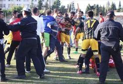 Amatör maçta meydan savaşı