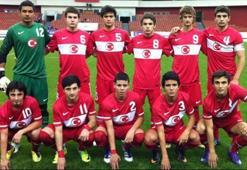 Futbol: Uluslararası Dörtlü Turnuva