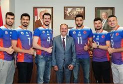 İstanbul Büyükşehir Belediyespor'da 6 imza