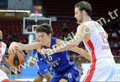 Anadolu Efes: 75 - Cedevita Zagreb: 81