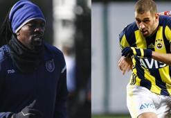Fenerbahçe'de Slimani giderse Adebayor gelecek