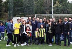 Fenerbahçe idmanında taraftar morali