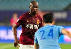 'Galatasaray Mbia ile anlaştı' iddiası!
