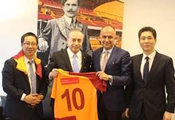Çinlilerden Galatasaray'a tebrik ziyareti