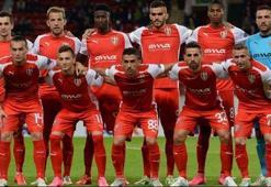 Skenderbeu tekledi