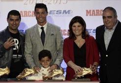 Ronaldo'nun oğlu Messi hayranı çıktı!