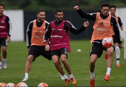 Tosic takıma katıldı