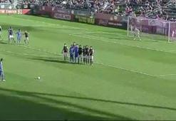 Drogba frikikten efsane yazdı