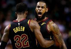 Cleveland kazandı, LeBron James 8. kez finalde!