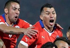 Gary Medel ve Isla'ya milli davet