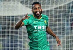Dünya devi, Cedric Bakambu transferi için devrede!