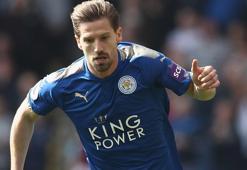 Fenerbahçe'nin gündemindeki Adrien Silva, transfer tekliflerini doğruladı!
