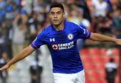 Galatasaray'dan Felipe Mora harekatı!