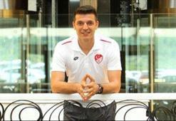 "Gördüğümü çalamadığım an düdüğümü asarım"