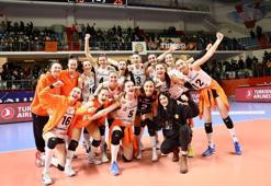 Eczacıbaşı Dynavit, deplasmanda galip