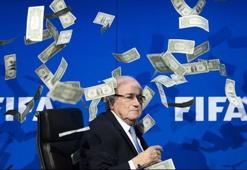 Sepp Blatter'e soruşturma açıldı