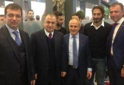 Terim ve milli futbolcular fuarda