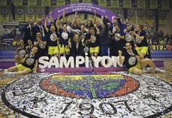 Fenerbahçe şampiyon oldu (Video)